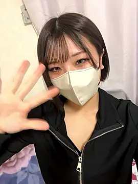 Snapshot of sakuchaaa_2525 chatting on September 2025 01:04:01 PM sakuchaaa 2525 online show from September 2025 01:04:01 PM