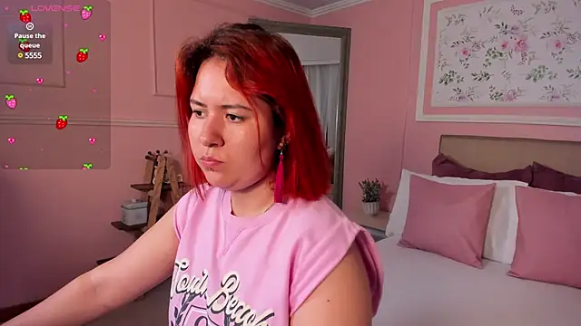 zoes milee online show from February 2025 11:19:02 AM