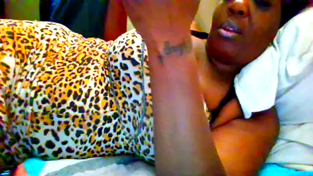 chocolatechipkukky85 online show from April 2026 04:24:01 PM