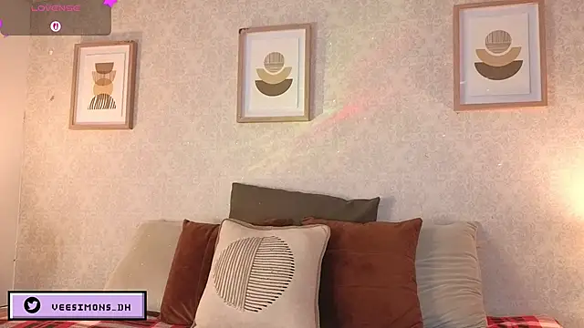 Veronica simons online show from December 2025 08:50:02 PM