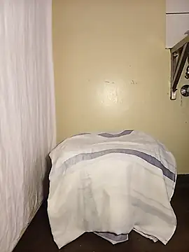 Snapshot of Dube501 chatting on December 2025 07:14:02 AM Dube501 online show from December 2025 07:14:02 AM