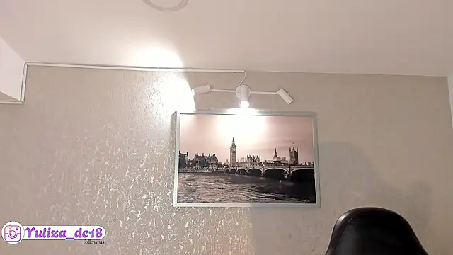 Snapshot of Luxury_Woman chatting on October 2025 03:58:02 AM Luxury Woman online show from October 2025 03:58:02 AM