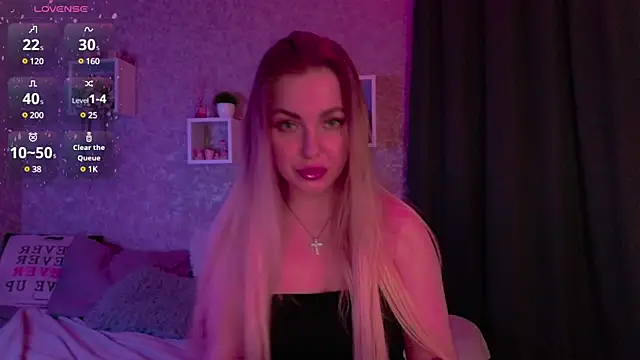 Snapshot of Mika_Rayy chatting on February 2025 07:25:01 PM Mika Rayy online show from February 2025 07:25:01 PM