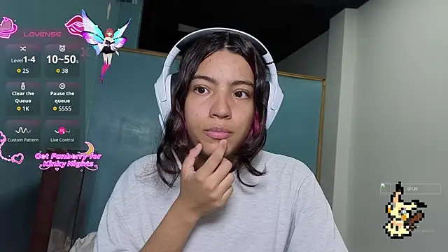 Lovelyamyy online show from October 2025 11:09:02 PM