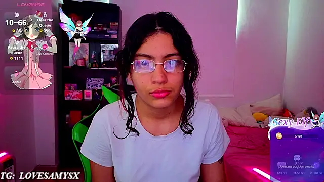Lovelyamyy online show from July 2026 09:17:01 PM
