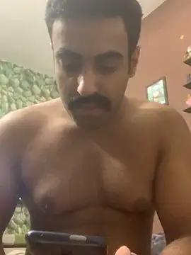 Snapshot of vaibhavchugh38 chatting on January 2025 12:01:02 PM vaibhavchugh38 online show from January 2025 12:01:02 PM