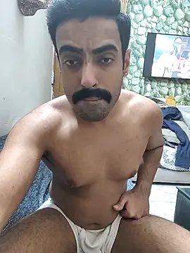 Snapshot of vaibhavchugh38 chatting on February 2025 07:27:02 PM vaibhavchugh38 online show from February 2025 07:27:02 PM