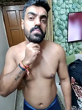 Snapshot of vaibhavchugh38 chatting on March 2025 09:58:01 PM vaibhavchugh38 online show from March 2025 09:58:01 PM
