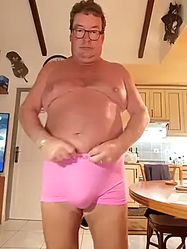 MountJohnXL online show from February 2025 02:08:01 AM