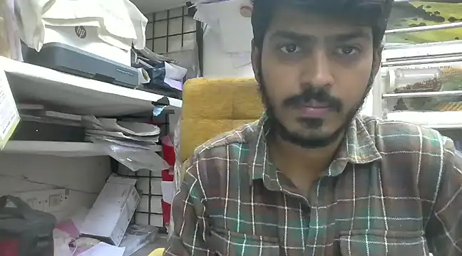 Snapshot of cute_modell chatting on January 2025 12:24:02 PM cute modell online show from January 2025 12:24:02 PM