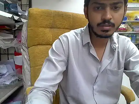 Snapshot of cute_modell chatting on November 2025 12:15:02 PM cute modell online show from November 2025 12:15:02 PM
