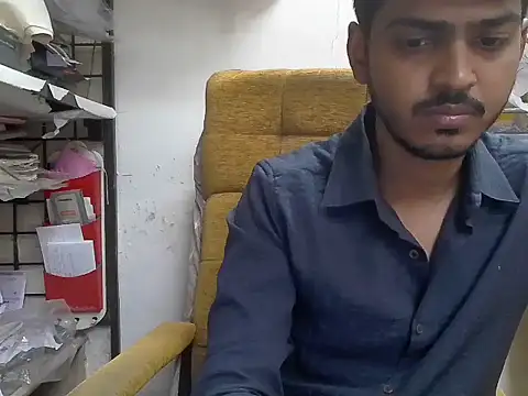 Snapshot of cute_modell chatting on December 2025 12:33:02 PM cute modell online show from December 2025 12:33:02 PM