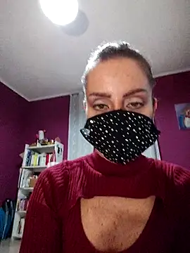 Akemi rossi online show from November 2025 03:24:02 PM