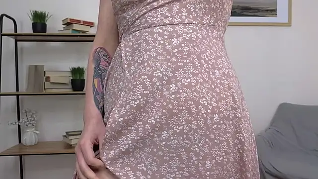 Bonnie White online show from February 2025 10:18:02 AM