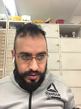 leonardohot1987 online show from February 2025 04:36:01 PM