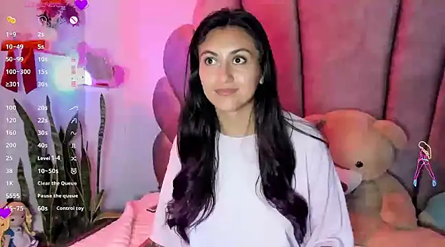 Snapshot of sweetfoxy_17 chatting on February 2025 11:16:02 PM sweetfoxy 17 online show from February 2025 11:16:02 PM