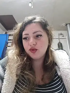 Jyleta online show from November 2025 09:40:01 PM