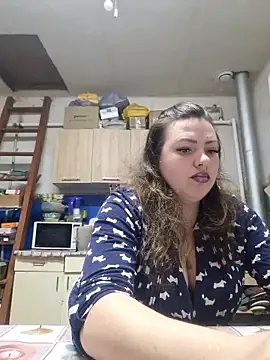 Snapshot of Jyleta chatting on April 2026 05:43:01 PM Jyleta online show from April 2026 05:43:01 PM