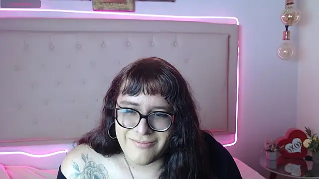 kathepickmanx online show from March 2026 03:44:01 AM