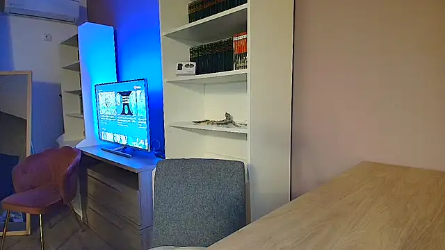 VixenVibesX online show from February 2025 05:03:02 PM