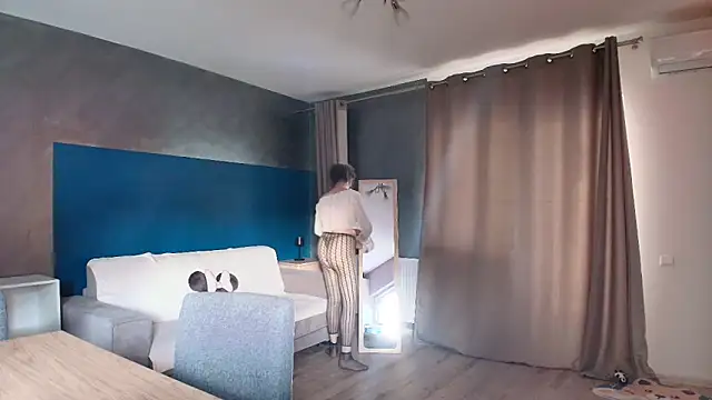 VixenVibesX online show from March 2025 03:39:02 PM