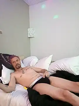 Snapshot of AQuickPhyx chatting on March 2025 06:12:02 AM AQuickPhyx online show from March 2025 06:12:02 AM