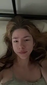 Snapshot of Mary_Leaf chatting on November 2025 09:37:02 AM Mary Leaf online show from November 2025 09:37:02 AM