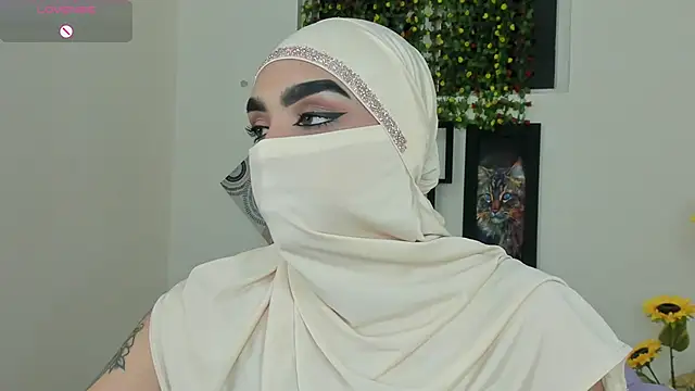 Maissa Alabi online show from November 2025 07:02:02 PM