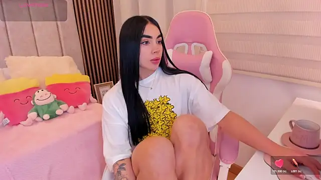 tamy xoo online show from October 2025 06:01:01 PM