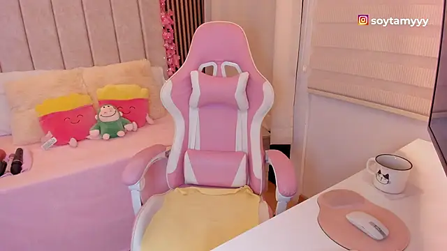 tamy xoo online show from March 2026 06:44:02 PM