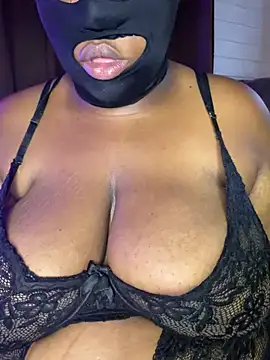 Lilymoonshow online show from March 2026 02:01:02 AM