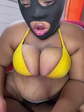 Lilymoonshow online show from April 2026 01:31:01 PM