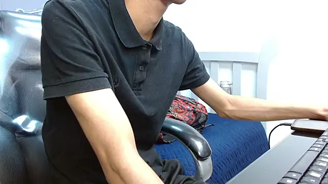 HarolddXL online show from March 2025 12:37:01 PM