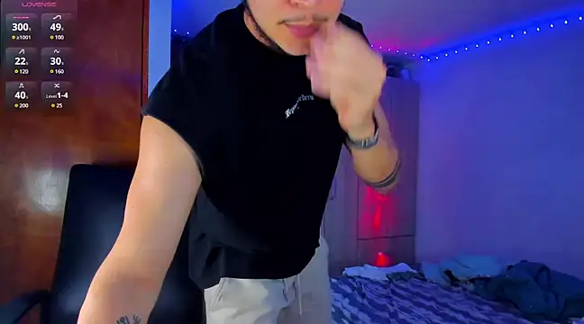 austinoficial online show from March 2025 02:10:02 AM