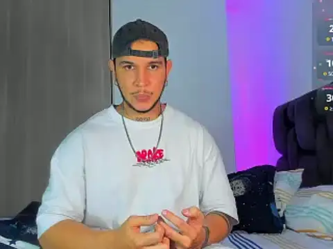 austinoficial online show from January 2026 11:53:01 PM