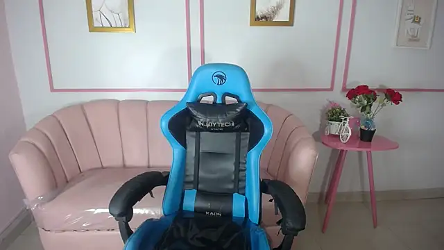 Snapshot of zoe_ch_ chatting on March 2025 09:48:02 PM zoe ch online show from March 2025 09:48:02 PM