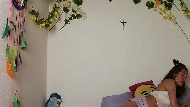 Snapshot of zoe_ch_ chatting on October 2025 06:57:01 AM zoe ch online show from October 2025 06:57:01 AM