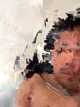 Snapshot of Suass24 chatting on October 2025 07:15:02 PM Suass24 online show from October 2025 07:15:02 PM