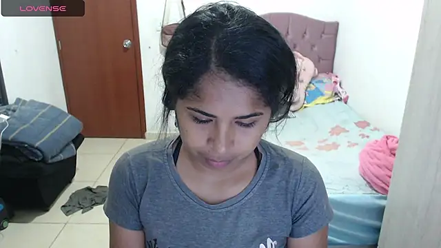 july-feria online show from October 2025 02:53:02 AM