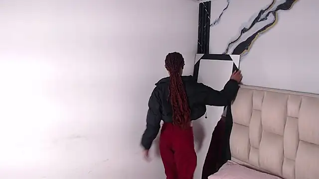 esmeralda-bk online show from February 2026 09:11:02 PM