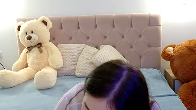 Lilliana Moon online show from March 2026 09:37:02 AM