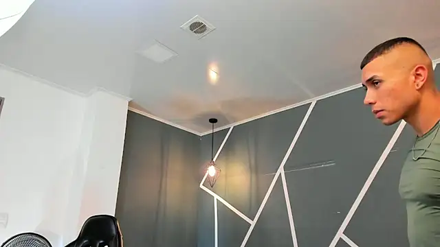 bruno cavalli online show from April 2026 05:21:02 PM