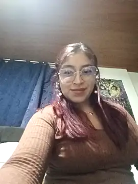 Snapshot of AnonymousGirl chatting on January 2025 03:48:01 AM AnonymousGirl online show from January 2025 03:48:01 AM