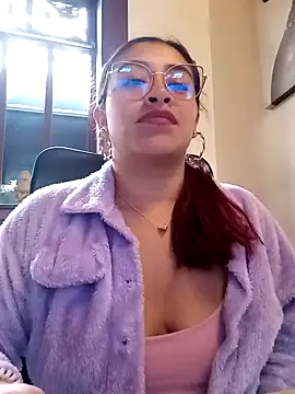 Snapshot of AnonymousGirl chatting on February 2025 02:46:01 PM AnonymousGirl online show from February 2025 02:46:01 PM