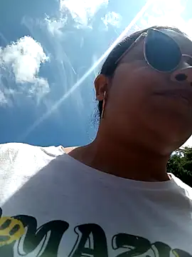 Snapshot of AnonymousGirl chatting on February 2025 04:00:02 PM AnonymousGirl online show from February 2025 04:00:02 PM