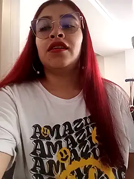 Snapshot of AnonymousGirl chatting on February 2025 01:47:02 PM AnonymousGirl online show from February 2025 01:47:02 PM