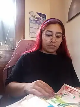 Snapshot of AnonymousGirl chatting on October 2025 08:57:01 PM AnonymousGirl online show from October 2025 08:57:01 PM