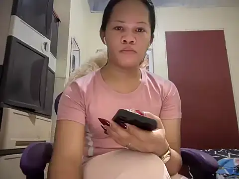 SophiaCourthaway online show from July 2026 01:20:02 PM