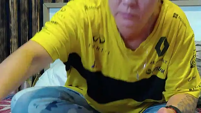 Tory Lovi online show from March 2025 04:17:02 AM