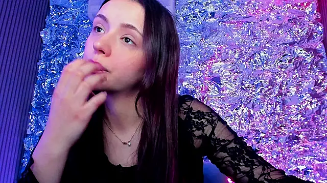 Sahara Shields online show from January 2025 05:27:01 AM